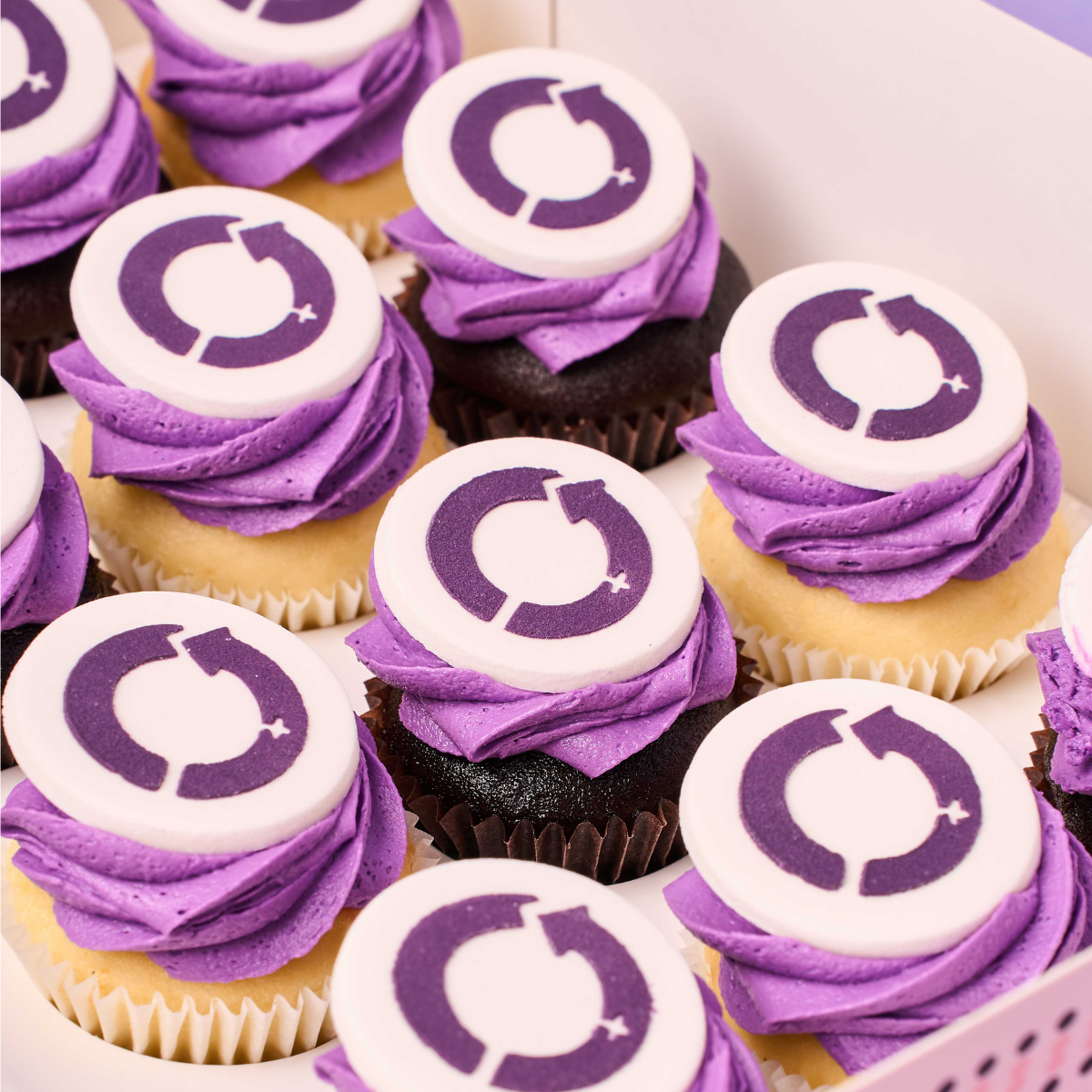 International Women's Day Mini Cupcakes - The Cupcake Queens