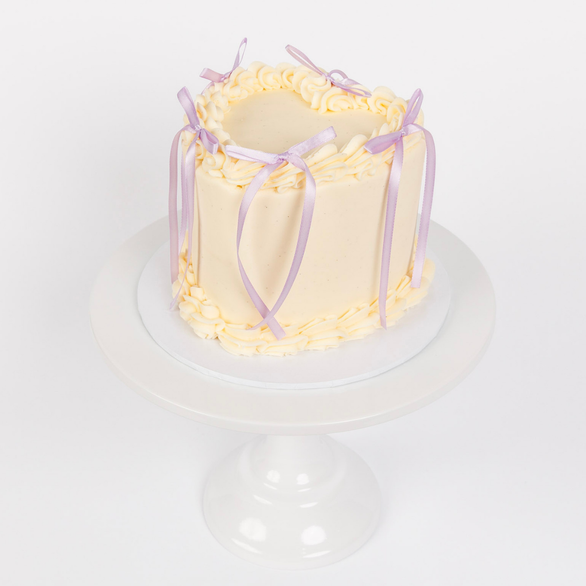 Vintage Heart Cake - Ribbon