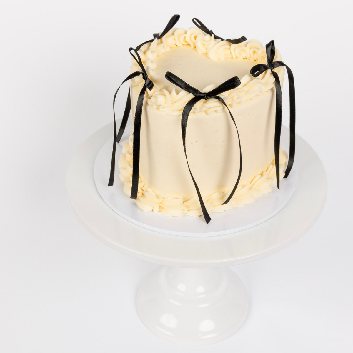 Vintage Heart Cake - Ribbon
