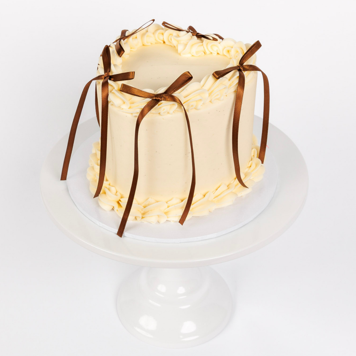 Vintage Heart Cake - Ribbon