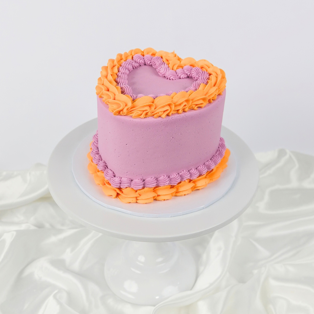 Two Tone Vintage Heart Cake in Pastel Purple and Orange
