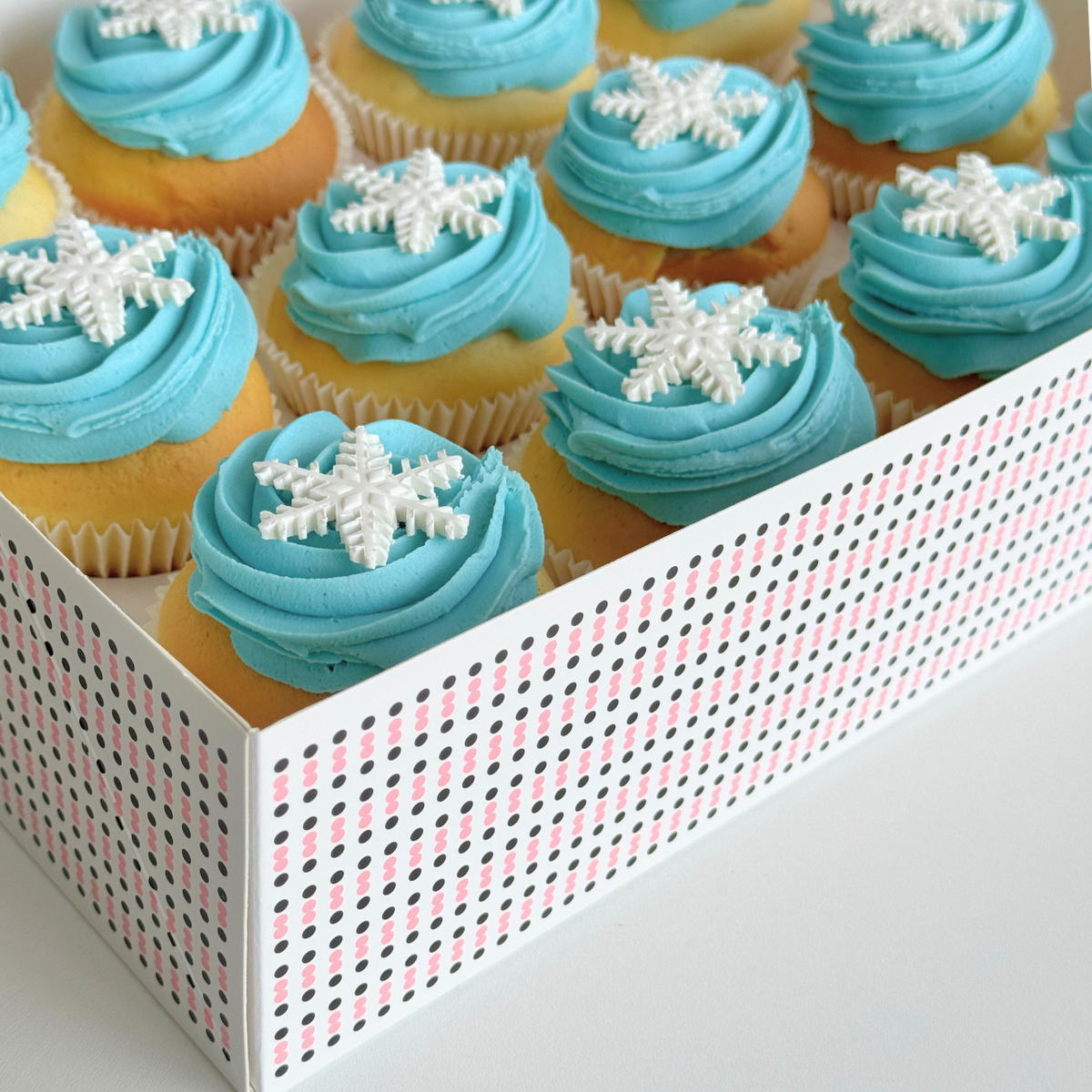 Frozen Light Blue Regular Gift Box - The Cupcake Queens
