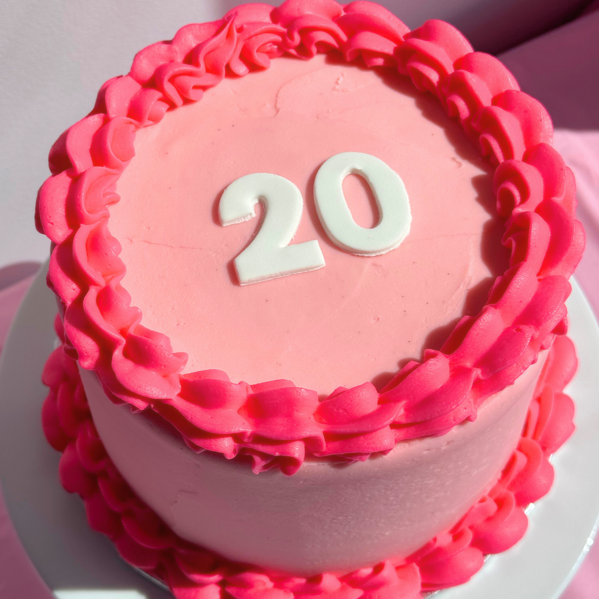 Vintage Round Cake - Pastel Pink - The Cupcake Queens
