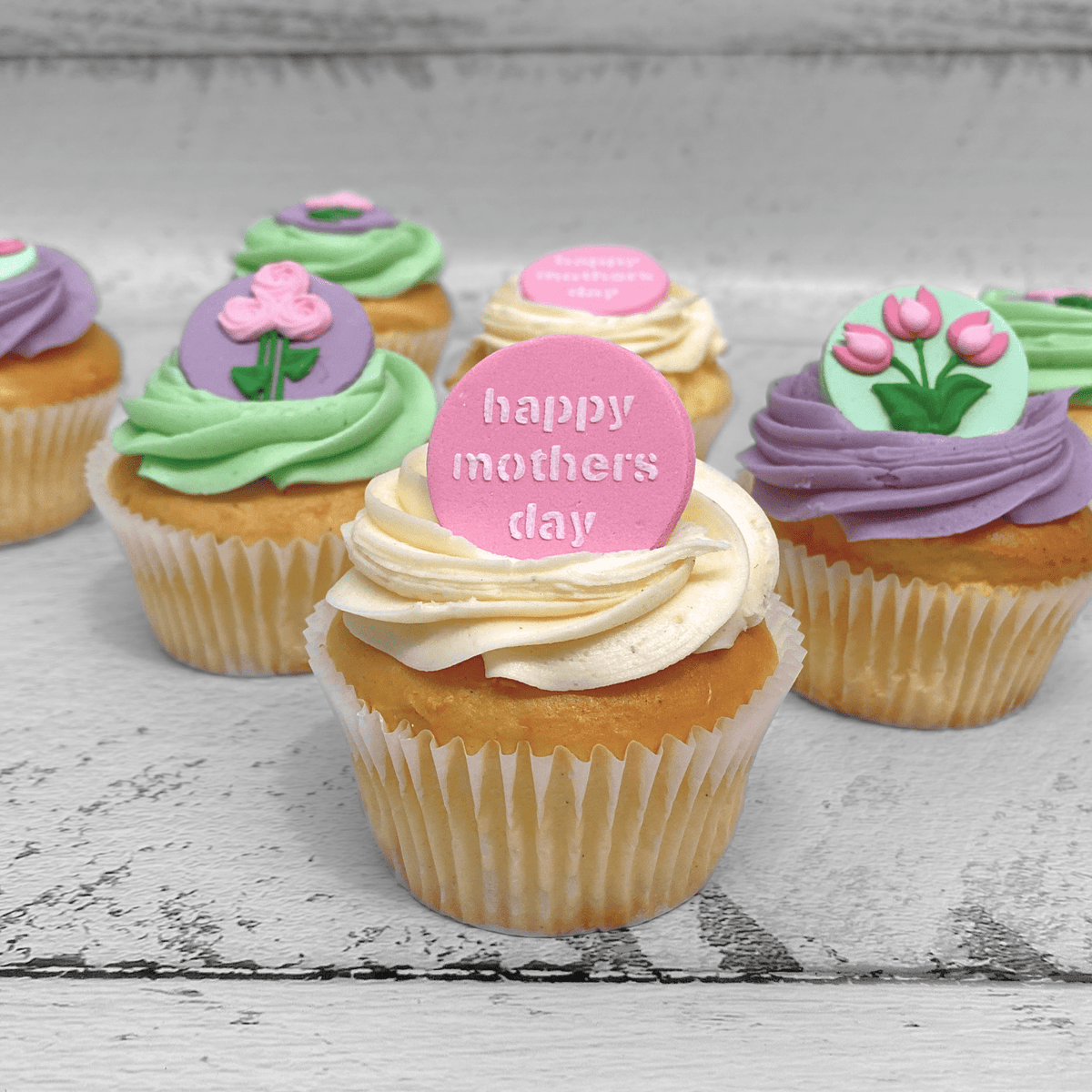 Mother's Day Regular Giftbox Cupcakes