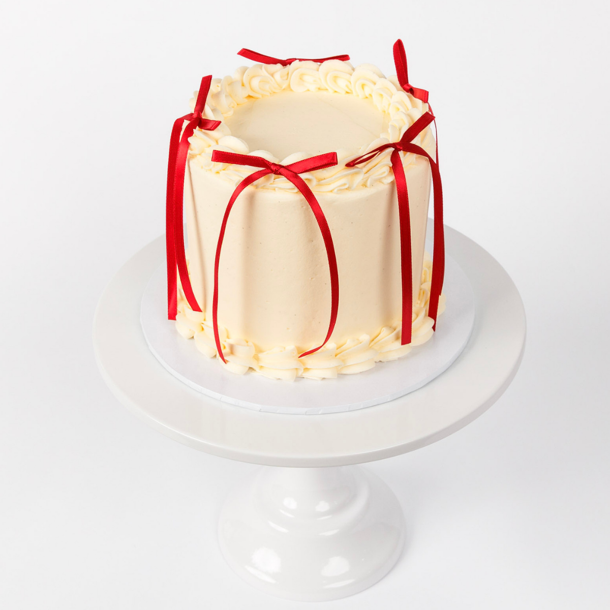 Vintage Round Cake - Ribbon