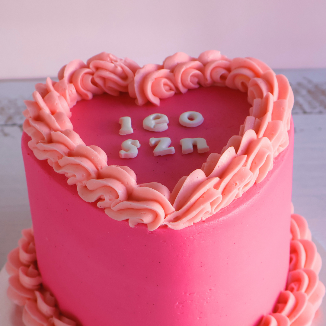 Leo SZN Vintage Heart Cake - Hot Pink - The Cupcake Queens