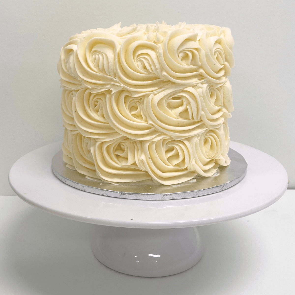 Vanilla Swirl Cake-The Cupcake Queens