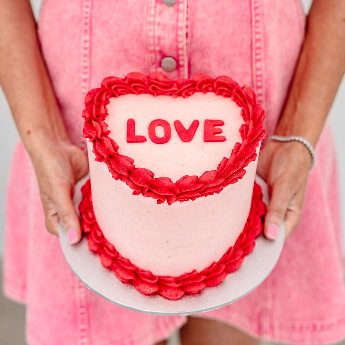 Vintage Valentine's Heart Cake-The Cupcake Queens