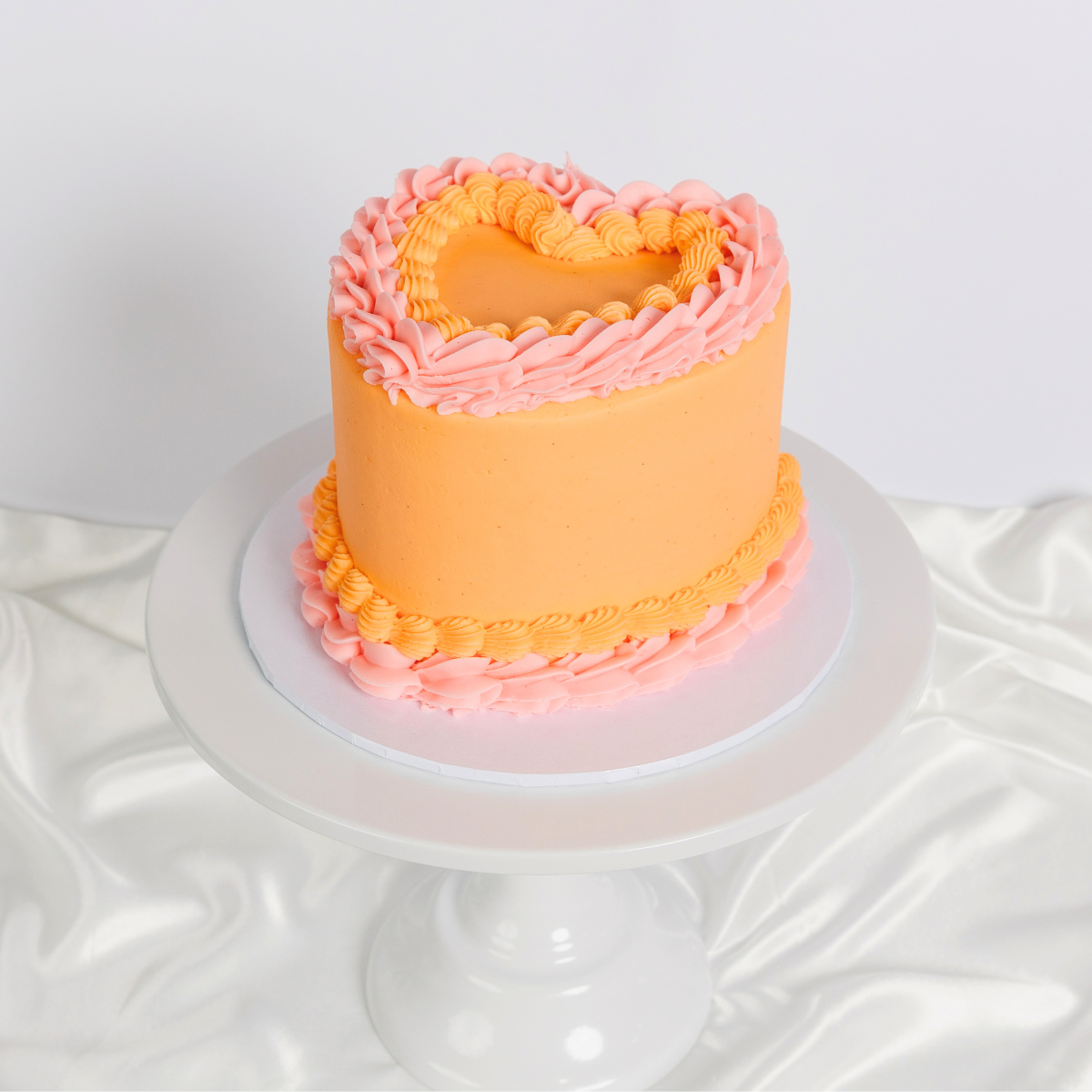 Two Tone Vintage Heart Cake in Orange and Pastel Pink