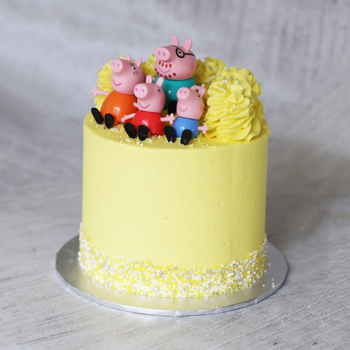 Peppa Pig Cake The Cupcake Queens 